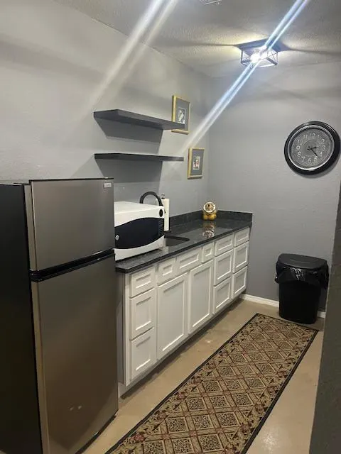 Photo 5 — 2524 NW 2nd Street, Oklahoma City, OK 73107