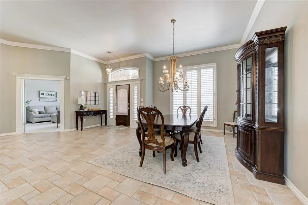 Photo 9 — 12108 Maple Ridge Road, Oklahoma City, OK 73120