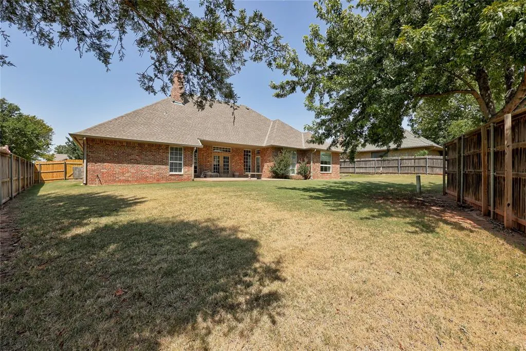 Photo 32 — 12108 Maple Ridge Road, Oklahoma City, OK 73120