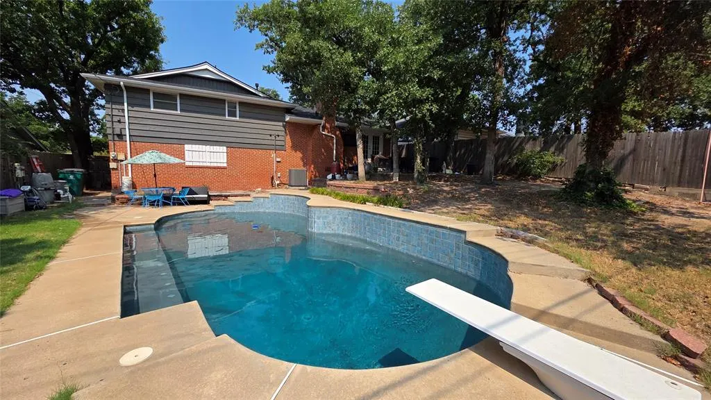 Photo 23 — 2716 N Donald Avenue, Oklahoma City, OK 73127