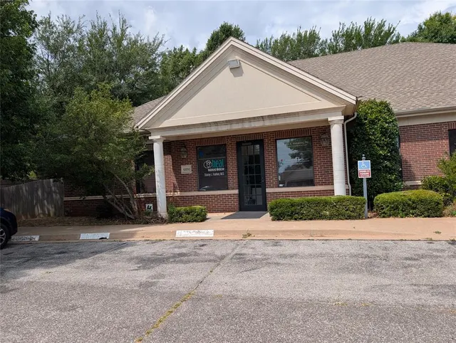 Photo 2 — 6016 NW 120th Court, Oklahoma City, OK 73162