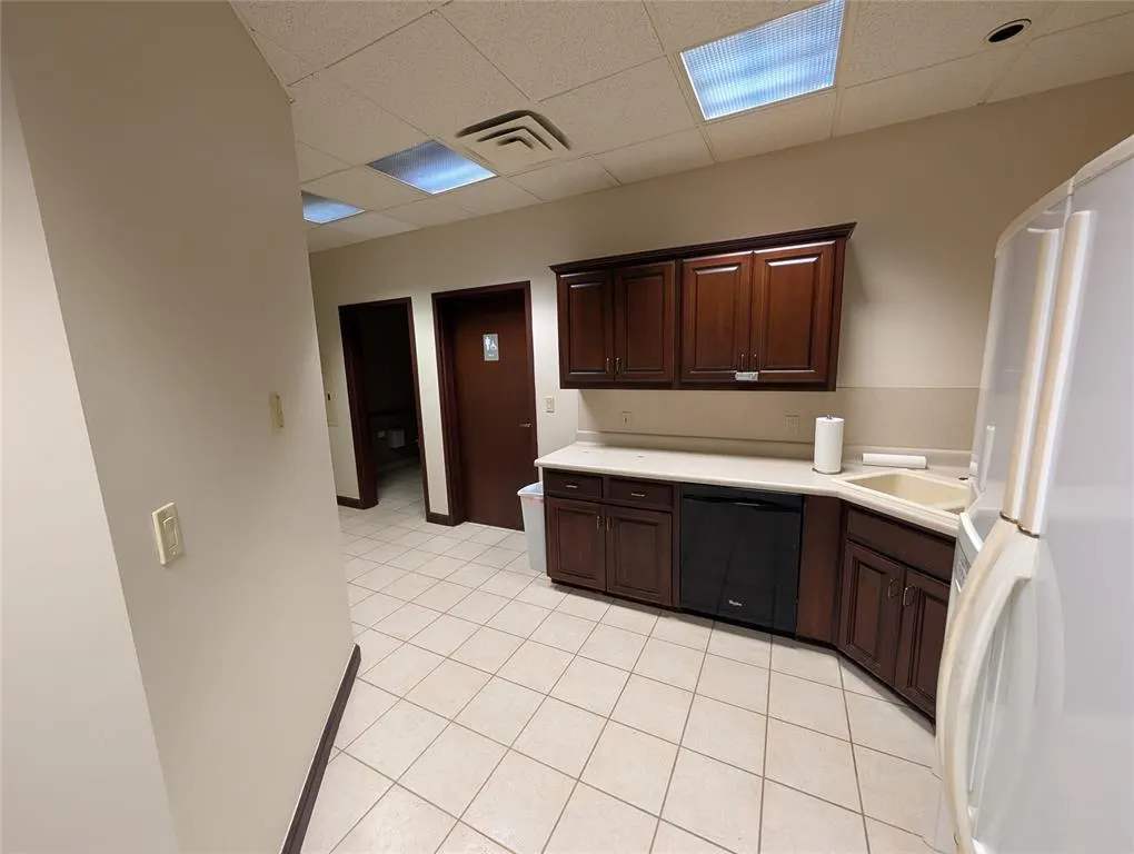 Photo 10 — 6016 NW 120th Court, Oklahoma City, OK 73162