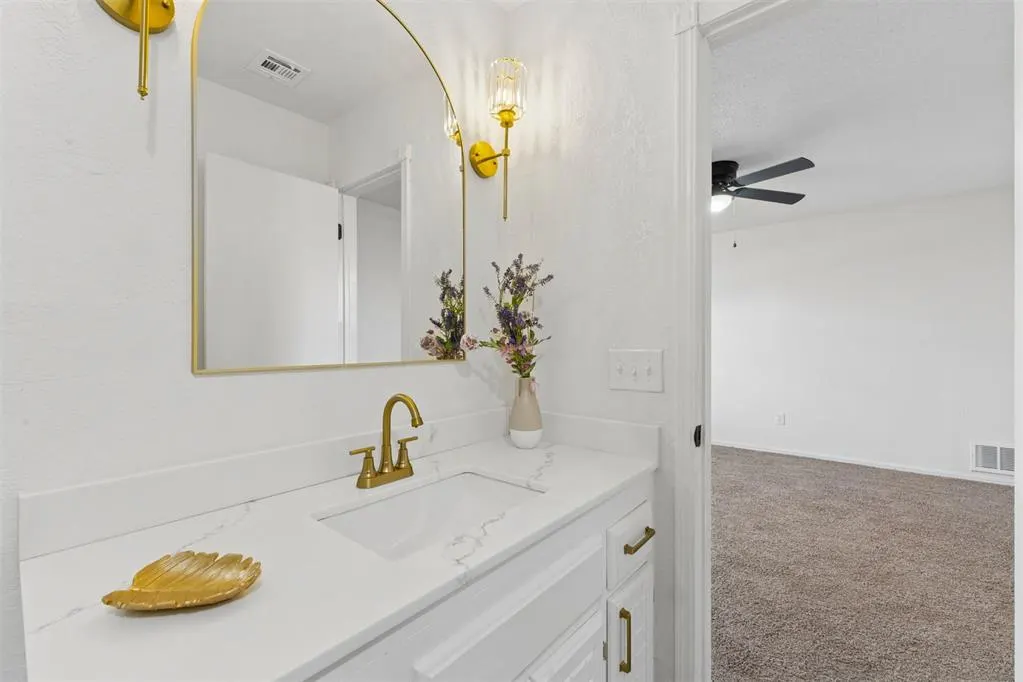 Photo 24 — 1013 N Crystal Way, Mustang, OK 73064