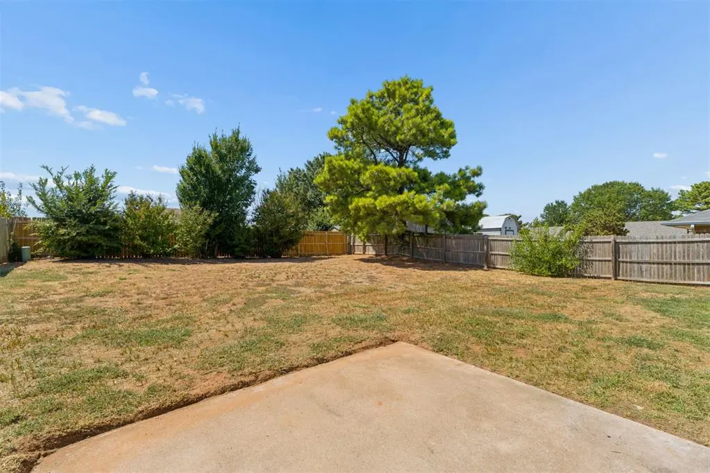 Photo 26 — 1013 N Crystal Way, Mustang, OK 73064