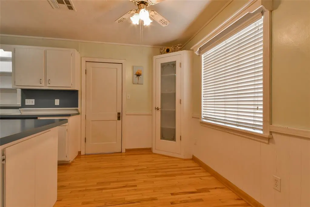 Photo 8 — 315 N 13th Street, Guthrie, OK 73044