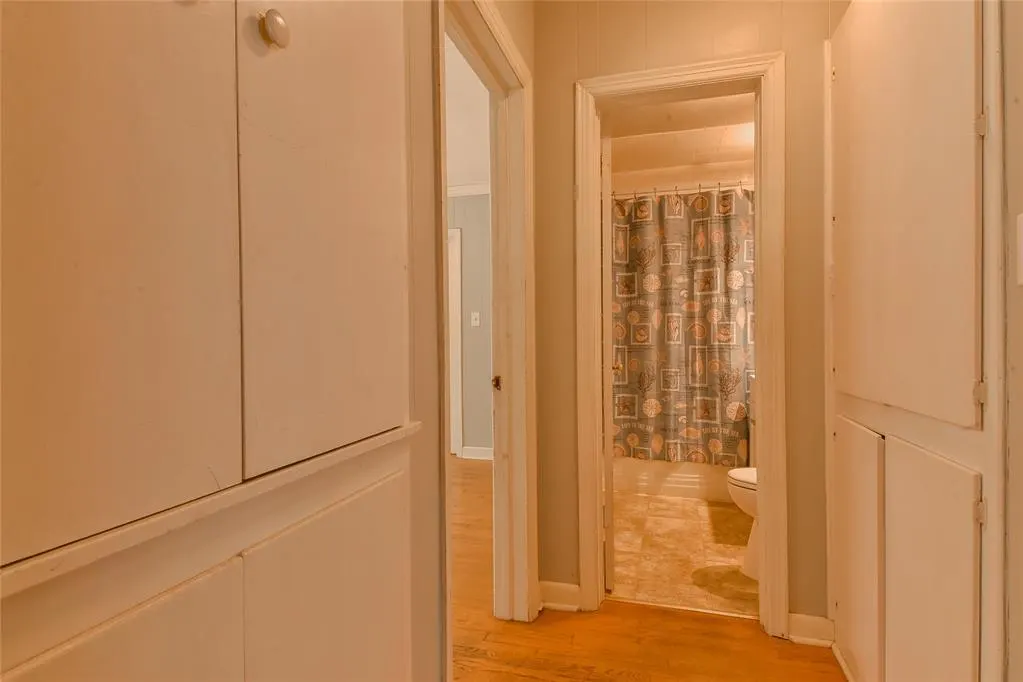 Photo 12 — 315 N 13th Street, Guthrie, OK 73044