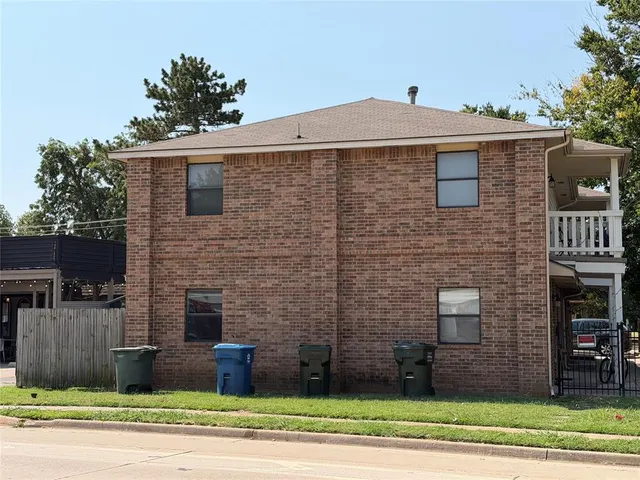 Photo 2 — 312 E Ayers Street, Edmond, OK 73034