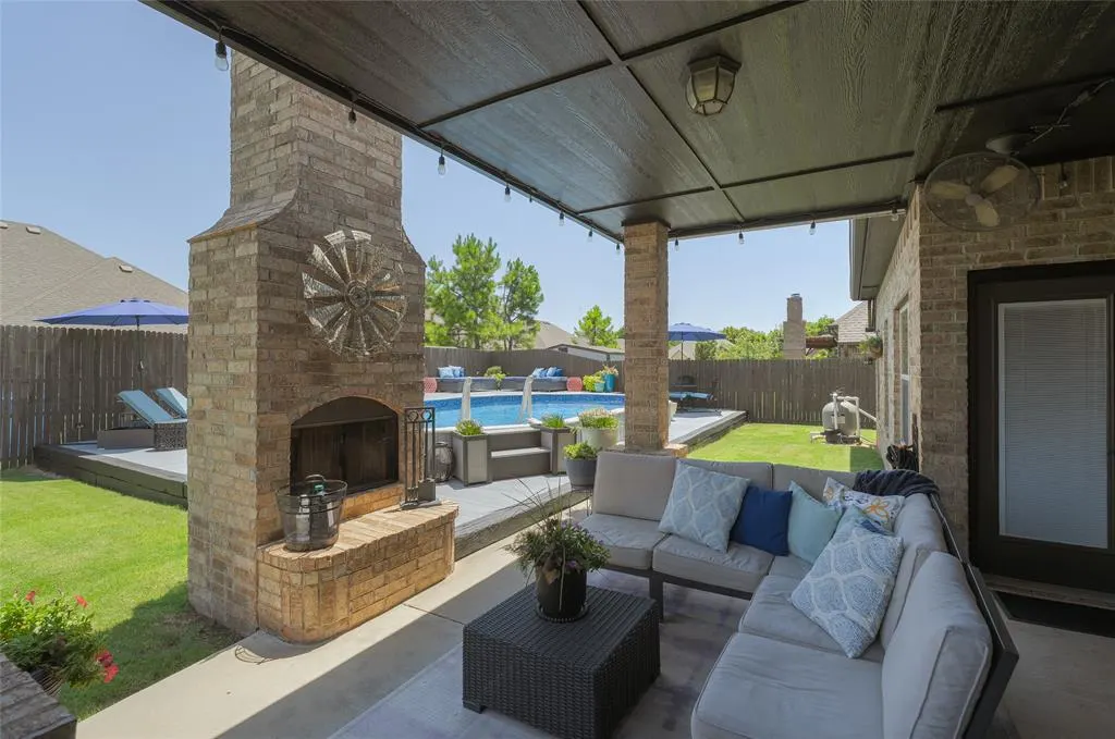 Photo 3 — 17500 Murcielago Court, Oklahoma City, OK 73170