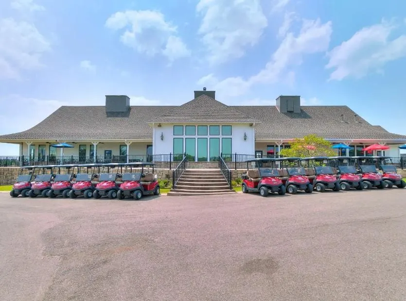 Front exterior — Summit Circle, Blanchard, OK 73010
