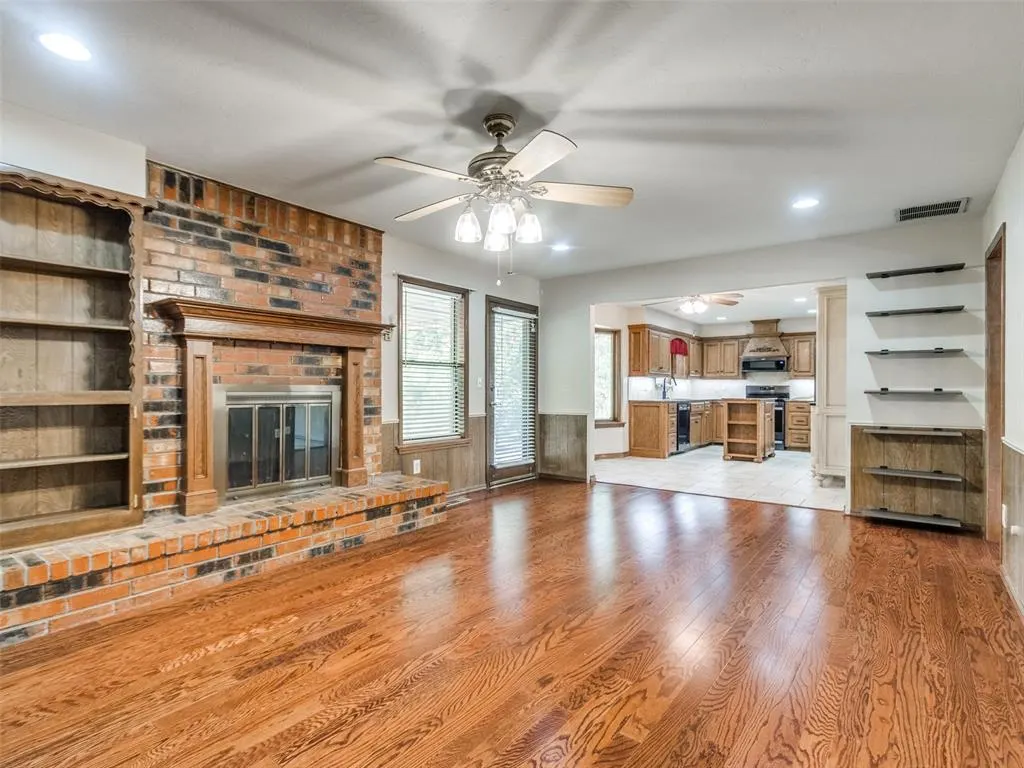 Photo 18 — 229 Chaucer Crescent Street, Midwest City, OK 73130