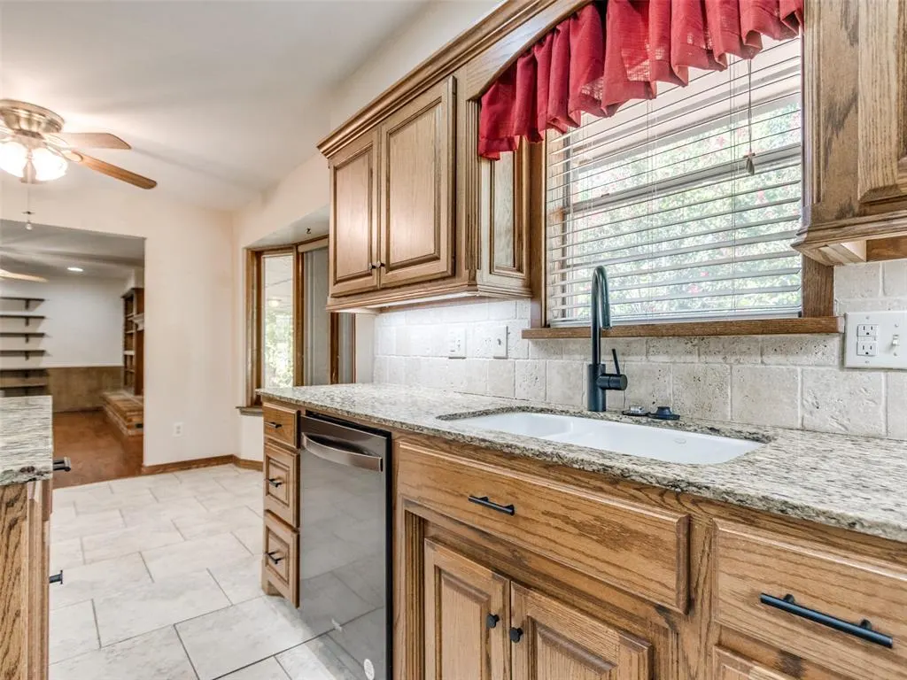 Photo 29 — 229 Chaucer Crescent Street, Midwest City, OK 73130