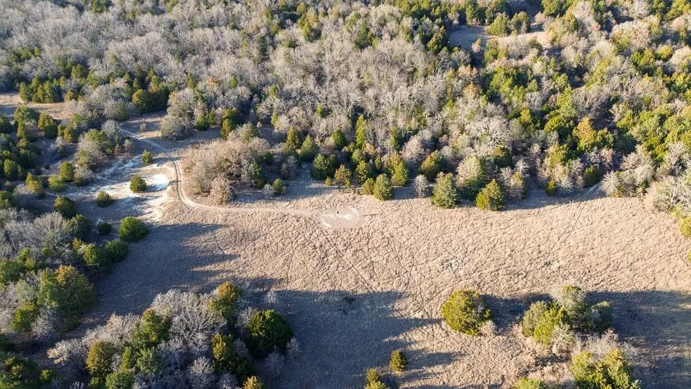 Photo 12 — 24572 W Ropers Road Road, Madill, OK 73446