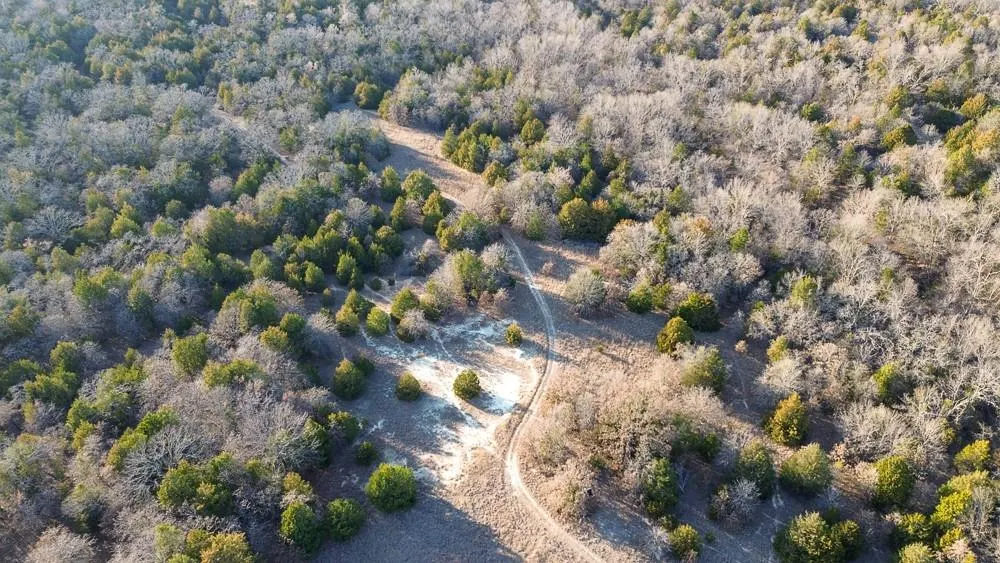 Photo 13 — 24572 W Ropers Road Road, Madill, OK 73446
