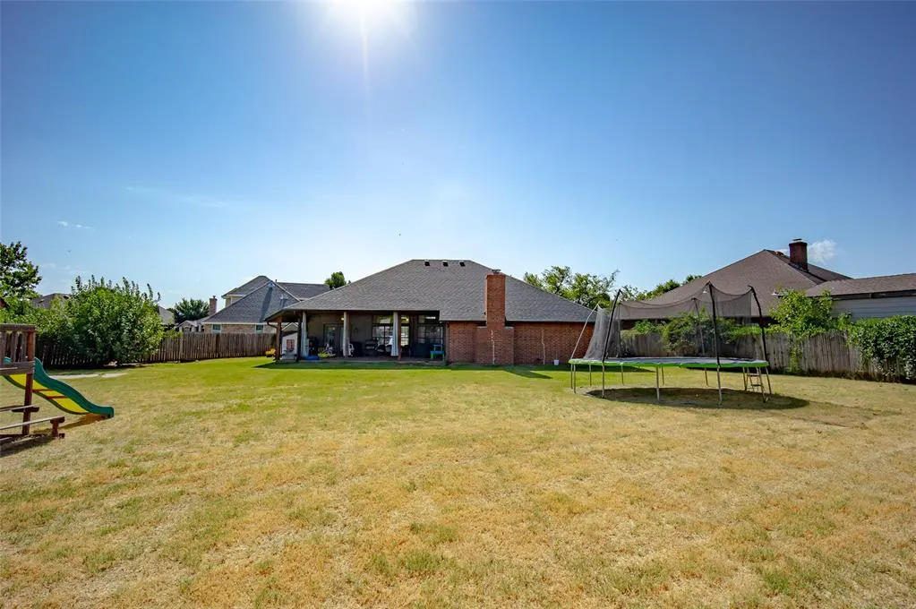 Photo 33 — 613 N Caddell Way, Mustang, OK 73064