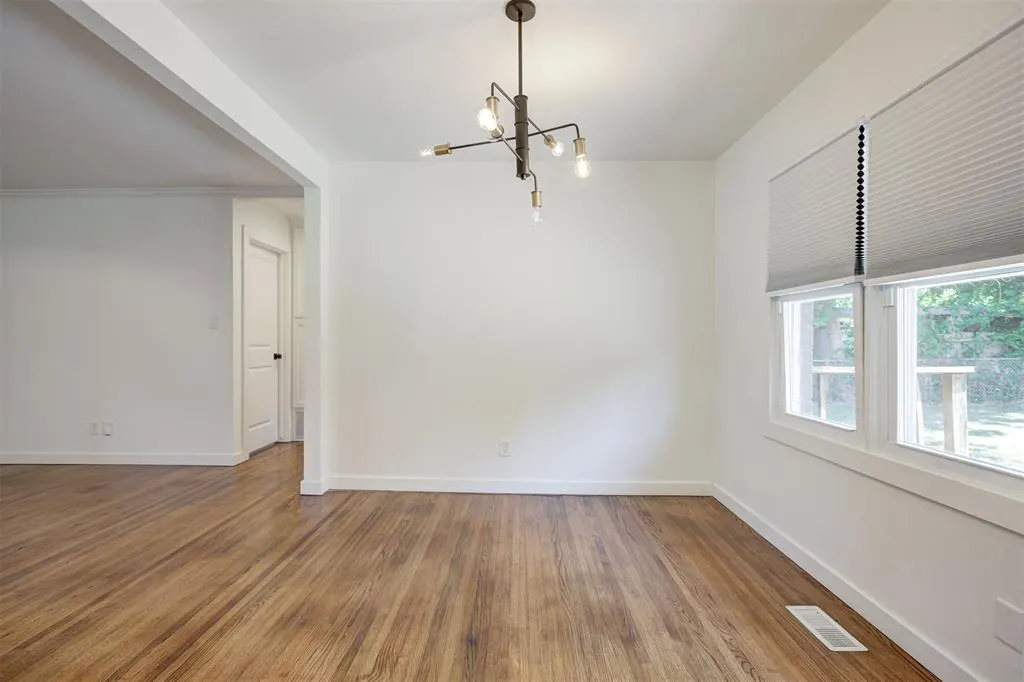 Photo 13 — 1908 Westchester Drive, Oklahoma City, OK 73120