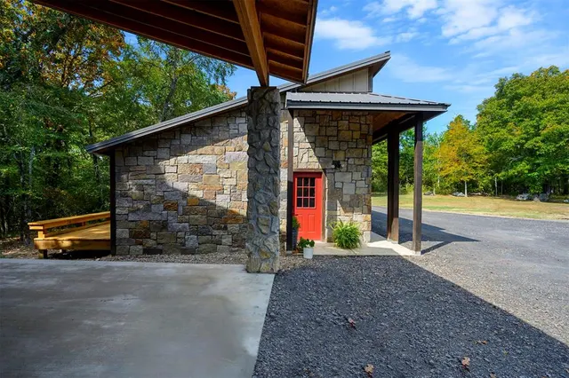 Photo 4 — 116 Raintree Road, Broken Bow, OK 74728