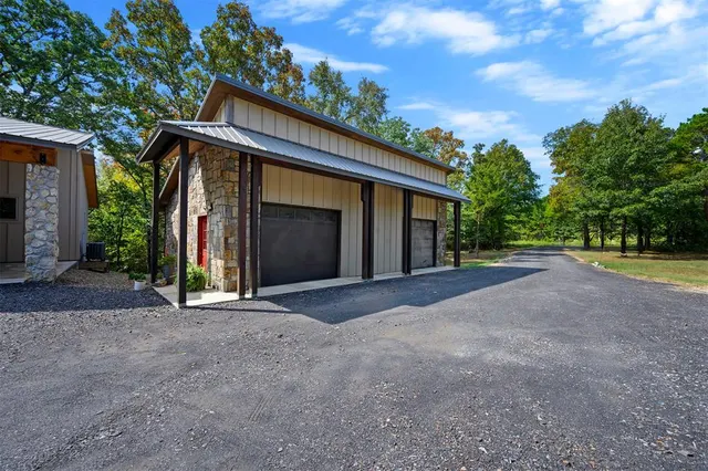 Photo 5 — 116 Raintree Road, Broken Bow, OK 74728