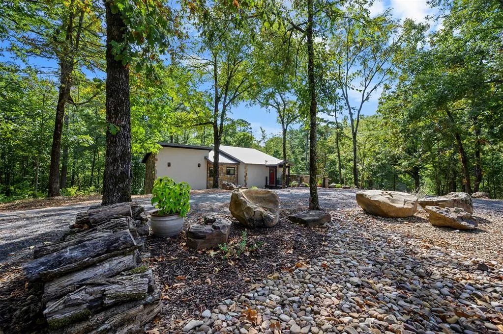 Photo 6 — 116 Raintree Road, Broken Bow, OK 74728