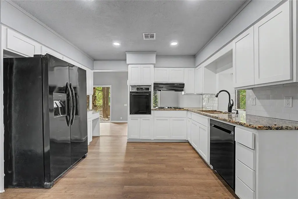 Photo 18 — 8404 S Toledo Avenue, Tulsa, OK 74137