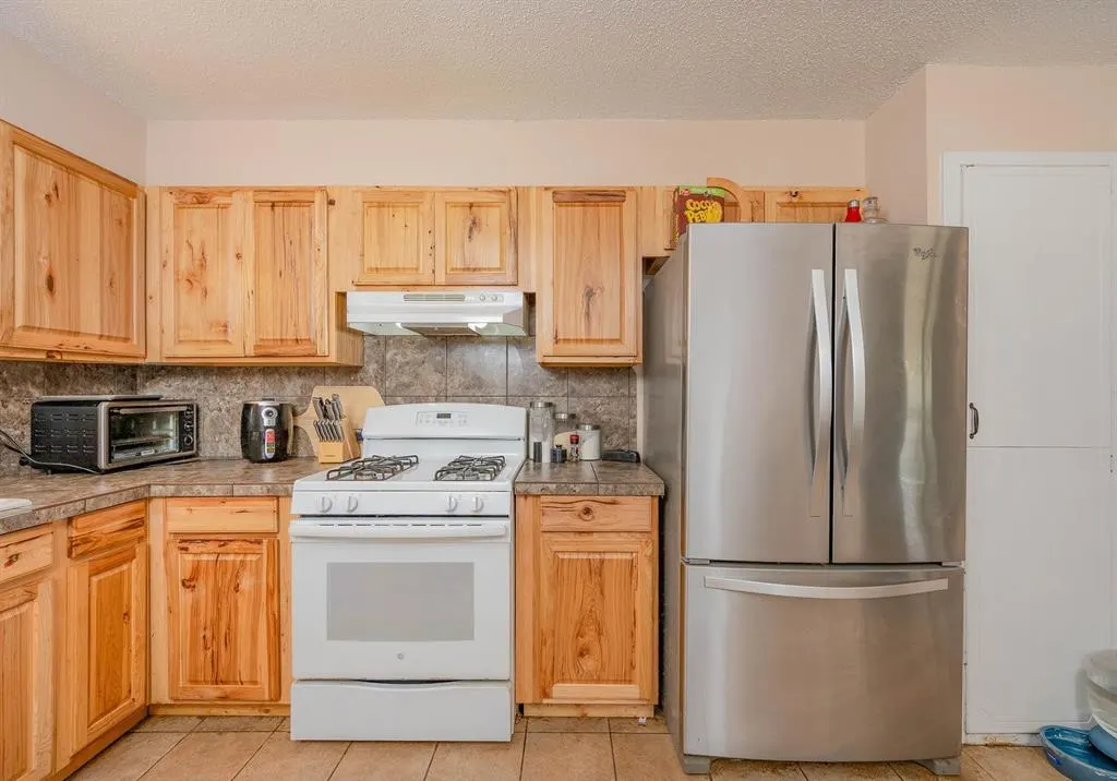 Photo 10 — 1504 Lawton, Moore, OK 73160
