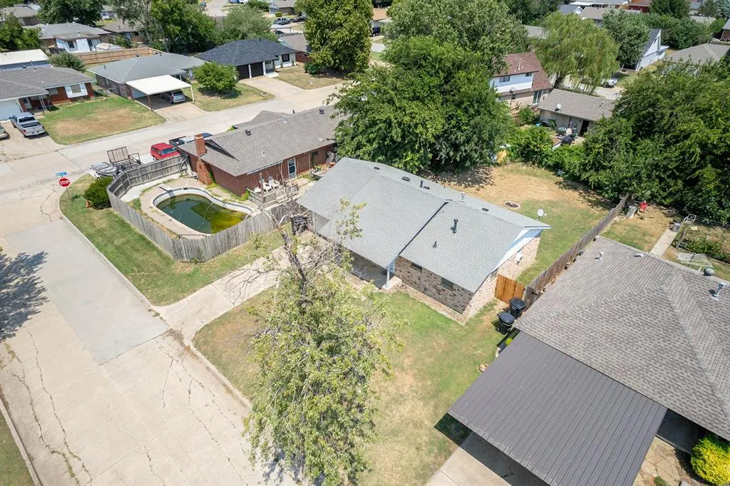 Photo 25 — 1504 Lawton, Moore, OK 73160
