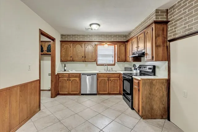 Photo 7 — 4121 Monica Drive, Del City, OK 73115
