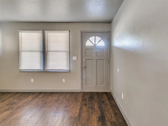 Photo 3 — 1948 NW 12th Street, Oklahoma City, OK 73106