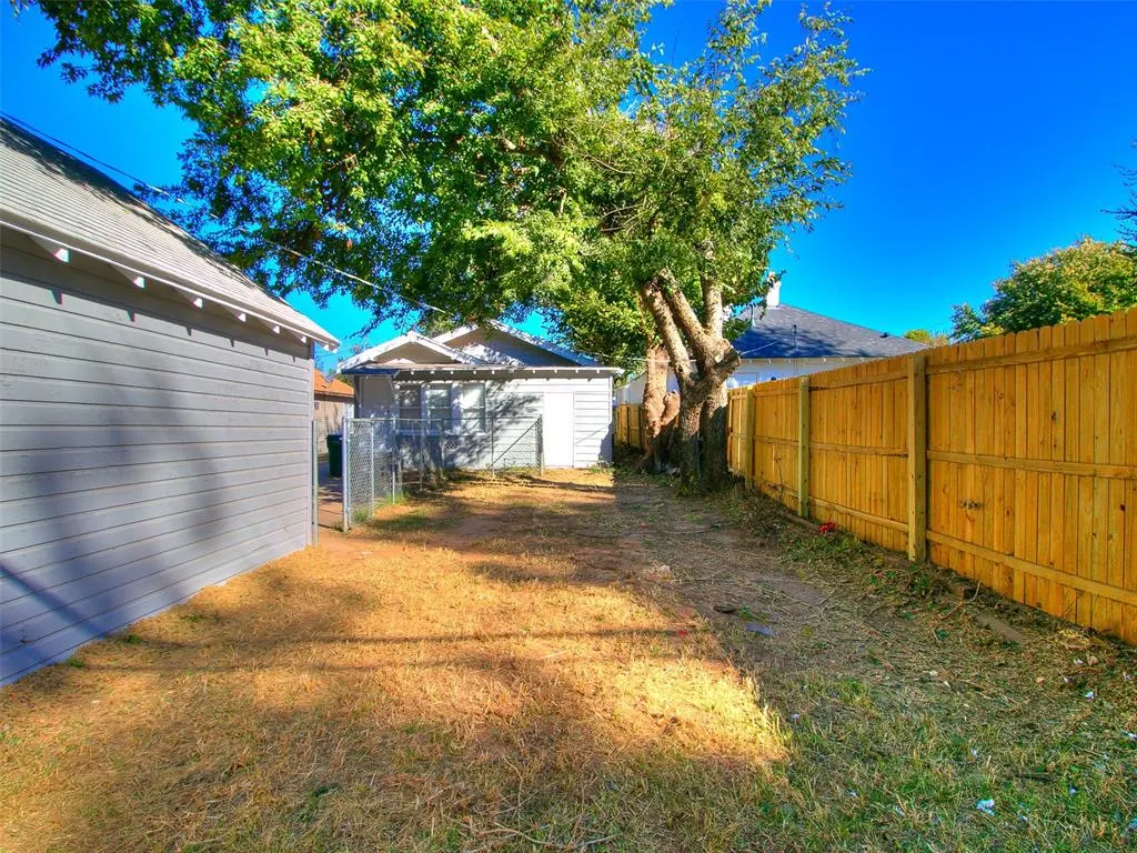 Photo 29 — 1948 NW 12th Street, Oklahoma City, OK 73106