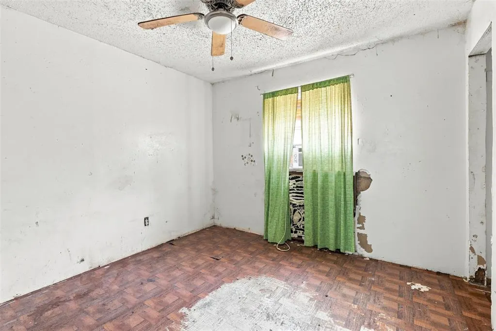 Photo 14 — 7449 NW 6th Terrace, Oklahoma City, OK 73127