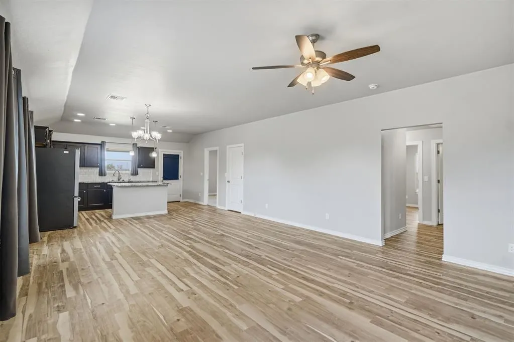 Photo 9 — 1513 Avalon Drive, Altus, OK 73521