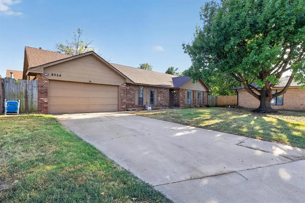 Photo 2 — 8324 NW 111th Terrace, Oklahoma City, OK 73162
