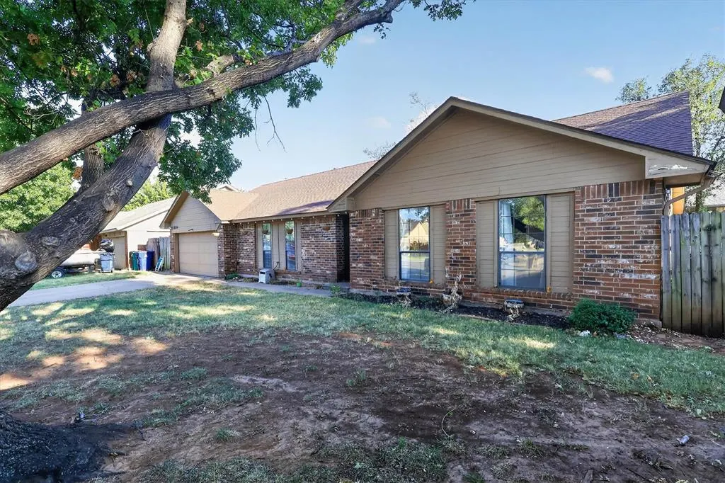 Photo 4 — 8324 NW 111th Terrace, Oklahoma City, OK 73162