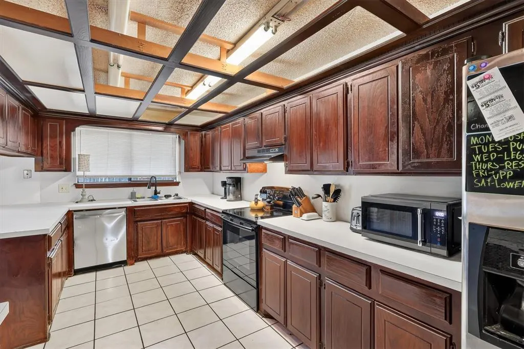 Photo 17 — 8324 NW 111th Terrace, Oklahoma City, OK 73162