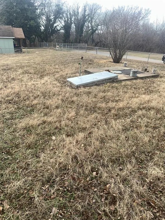 Photo 8 — 805 S Market Avenue, Shawnee, OK 74801