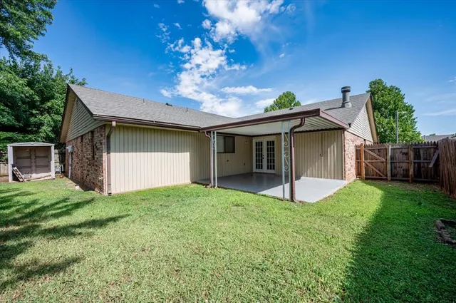 Photo 5 — 8304 NW 112th Street, Oklahoma City, OK 73162