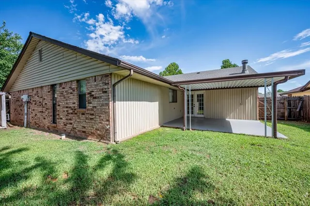 Photo 7 — 8304 NW 112th Street, Oklahoma City, OK 73162