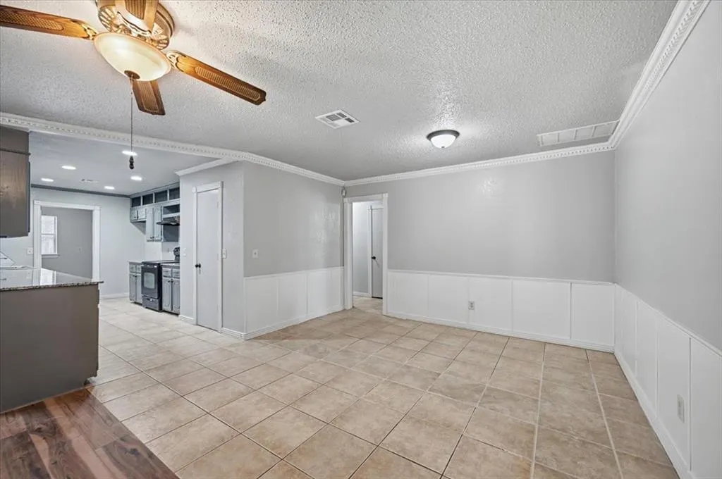 Photo 19 — 8304 NW 112th Street, Oklahoma City, OK 73162
