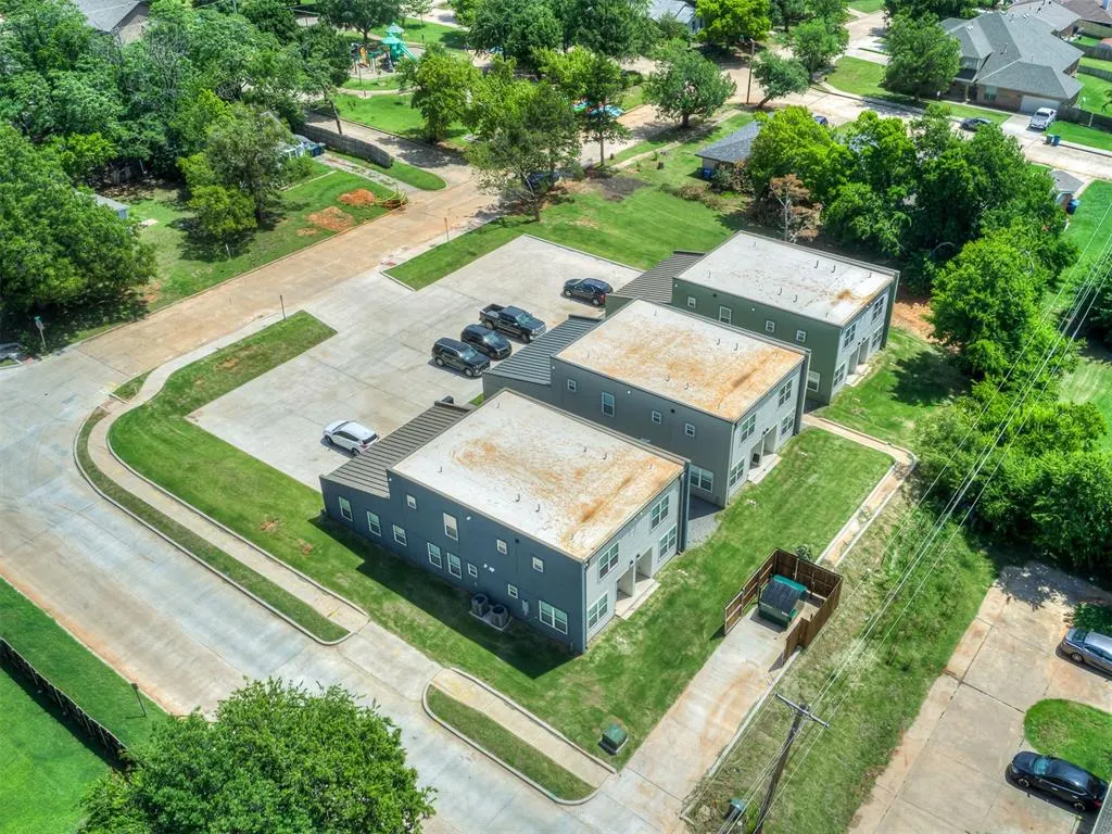 Photo 37 — 1100 E Hurd Street, Edmond, OK 73034