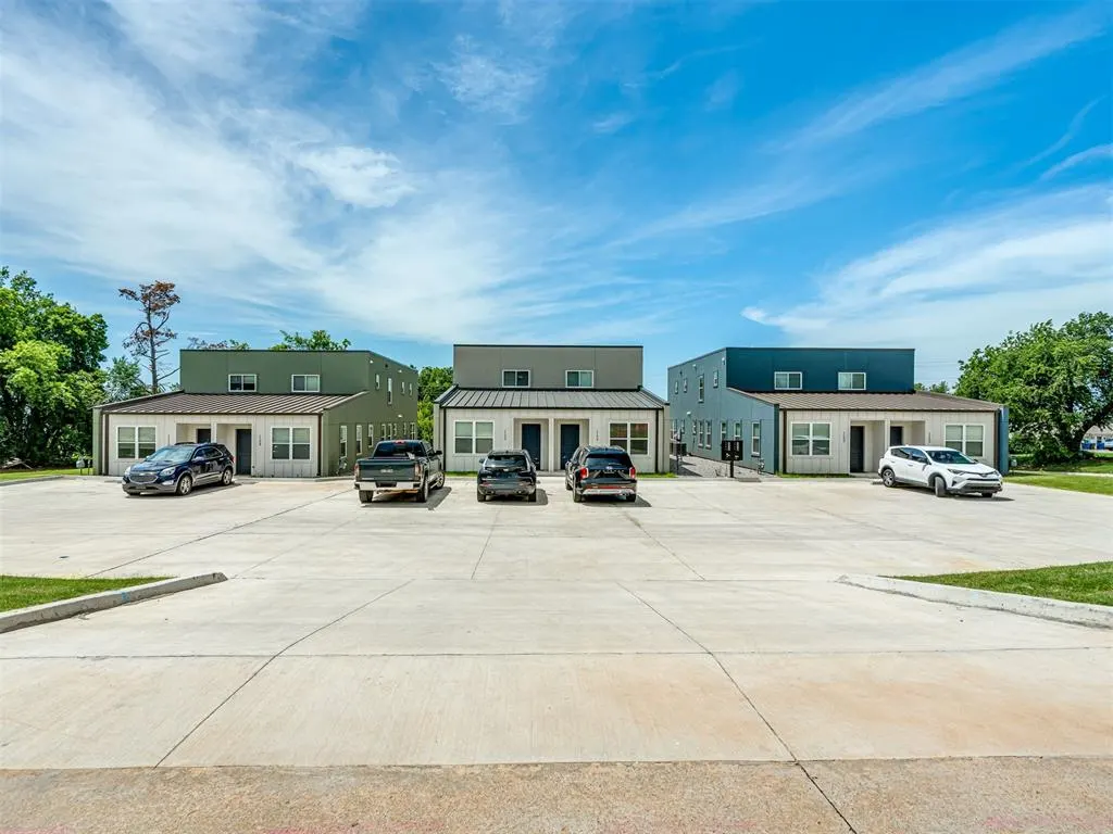 Photo 43 — 1100 E Hurd Street, Edmond, OK 73034