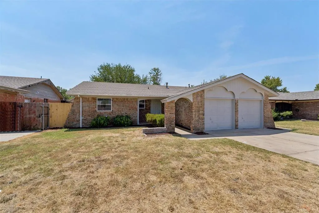 Photo 3 — 7412 NW 5th Terrace, Oklahoma City, OK 73127