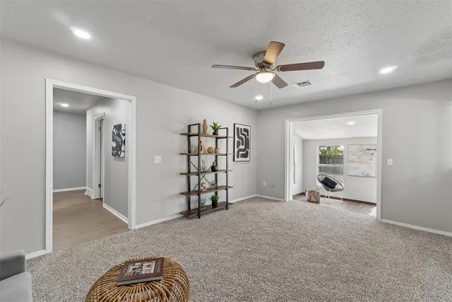 Photo 7 — 7412 NW 5th Terrace, Oklahoma City, OK 73127