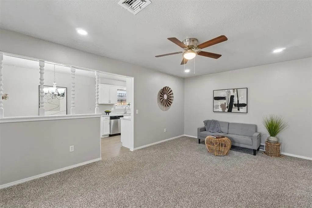 Photo 9 — 7412 NW 5th Terrace, Oklahoma City, OK 73127