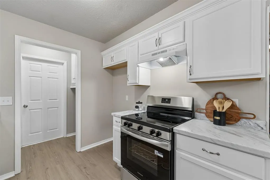 Photo 11 — 7412 NW 5th Terrace, Oklahoma City, OK 73127