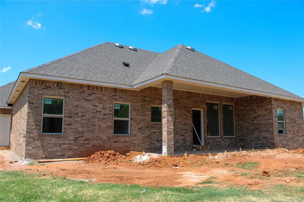 Photo 2 — 703 Florence Terrace, Norman, OK 73071