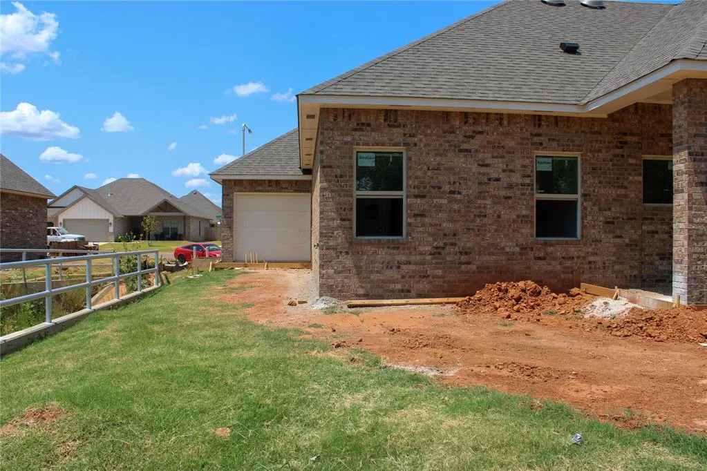 Photo 3 — 703 Florence Terrace, Norman, OK 73071