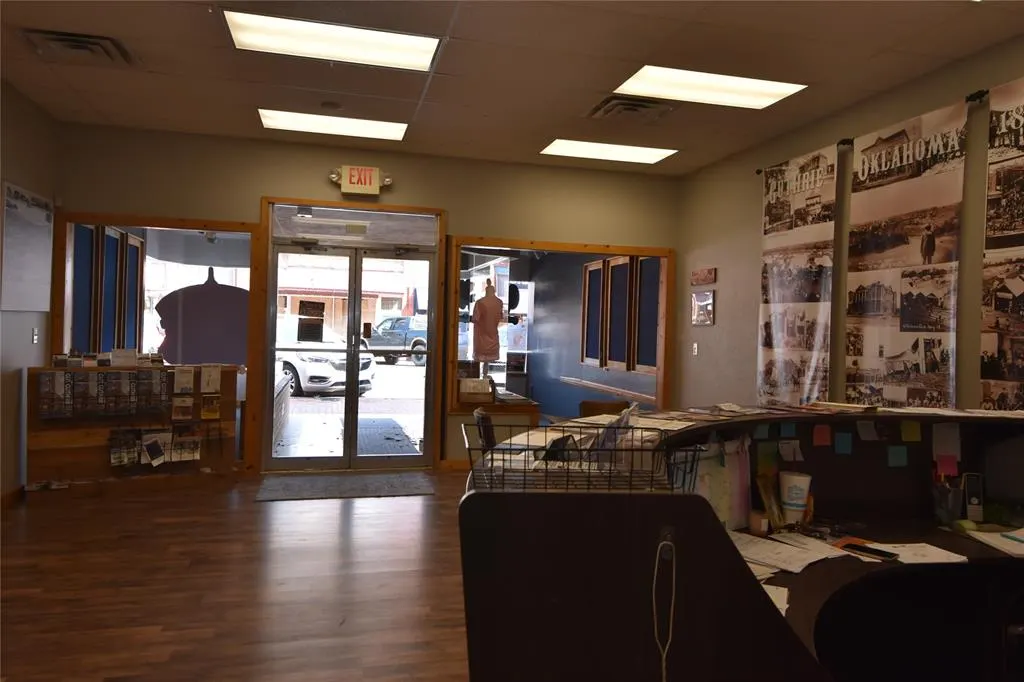 Photo 23 — 113 W Oklahoma Avenue, Guthrie, OK 73044