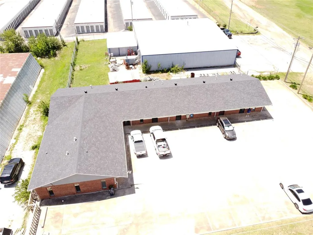 Photo 8 — 7030 W Wilshire Boulevard, Oklahoma City, OK 73132