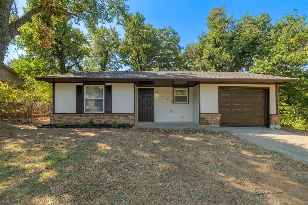 Front exterior — 14388 Jesse Drive, Choctaw, OK 73020