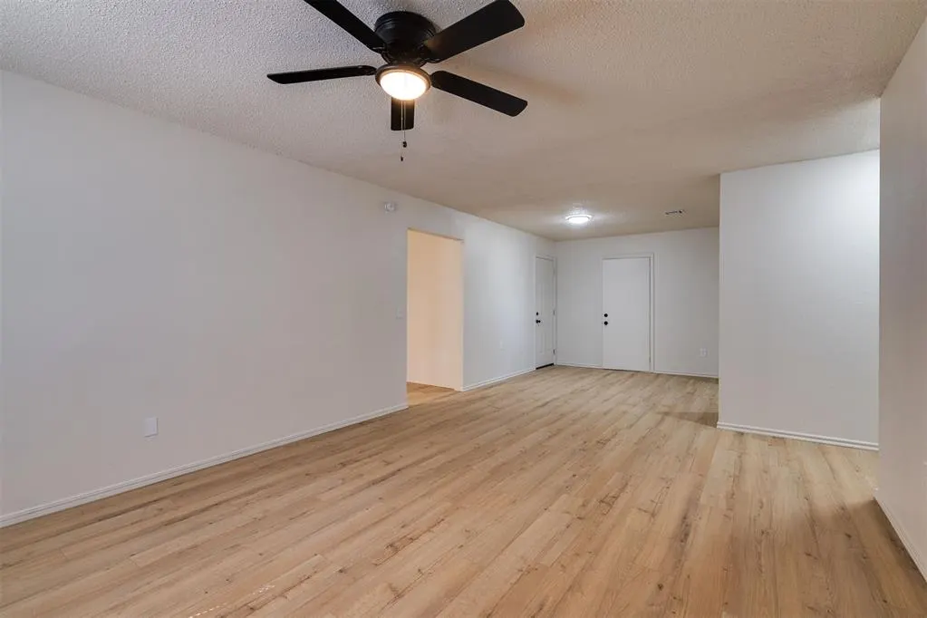 Photo 10 — 14388 Jesse Drive, Choctaw, OK 73020