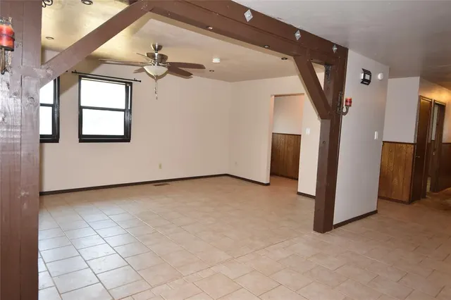 Photo 3 — 5501 N Post Road, Guthrie, OK 73044